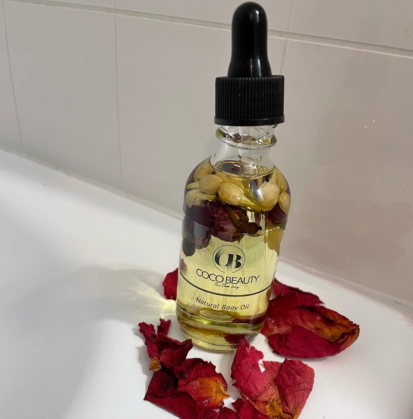 Natural body oil